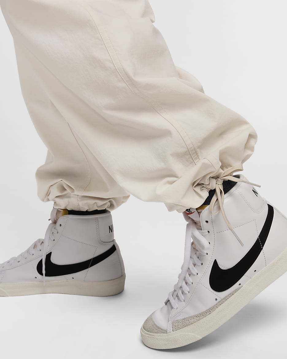 Nike SB Kearny Cargo Skate Trousers. Nike FI